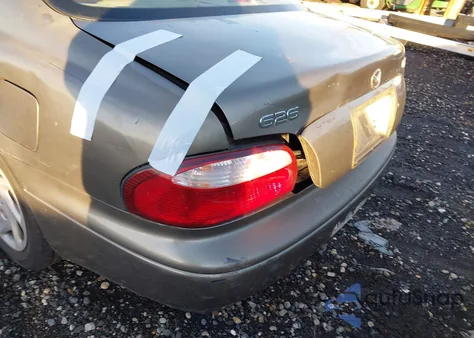 2002 Mazda 626 Lx из США, поврежденный, VIN 1YVGF22C125307001